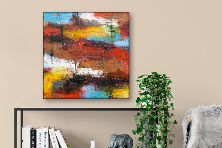 Akryl malerier 40x40 cm passer naturligt over et mindre bord i entréen med afgrænset vægplads
