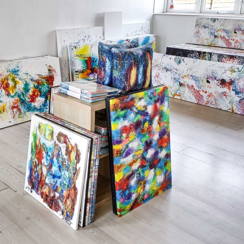 Tilbud og udsalg på kunst med udvalgte malerier og lærredstryk af Michael Lønfeldt